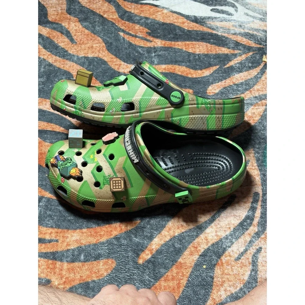 Crocs Minecraft Camo Green Brown Black Clog Sandals Men's 11 With Charms